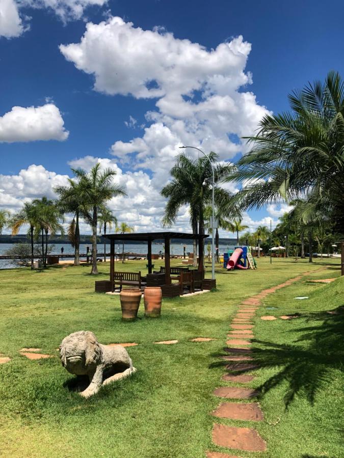 Life - Brasilia